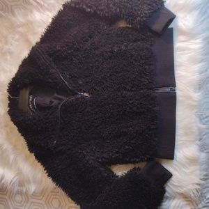 Zara front zip up sherpa jacket black sz XS-S